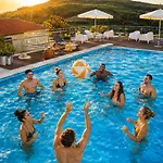 Quinta Da Eira Do Sol ギマランイス