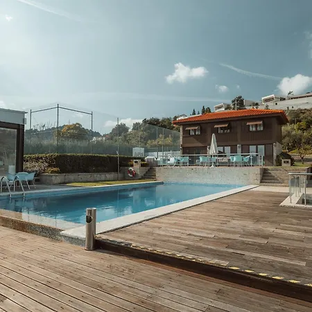 金塔艾拉多索尔酒店 *