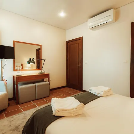 Quinta Da Eira Do Sol Séjour à la ferme *