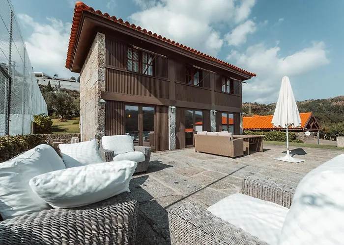 Farma Quinta Da Eira Do Sol Guimarães
